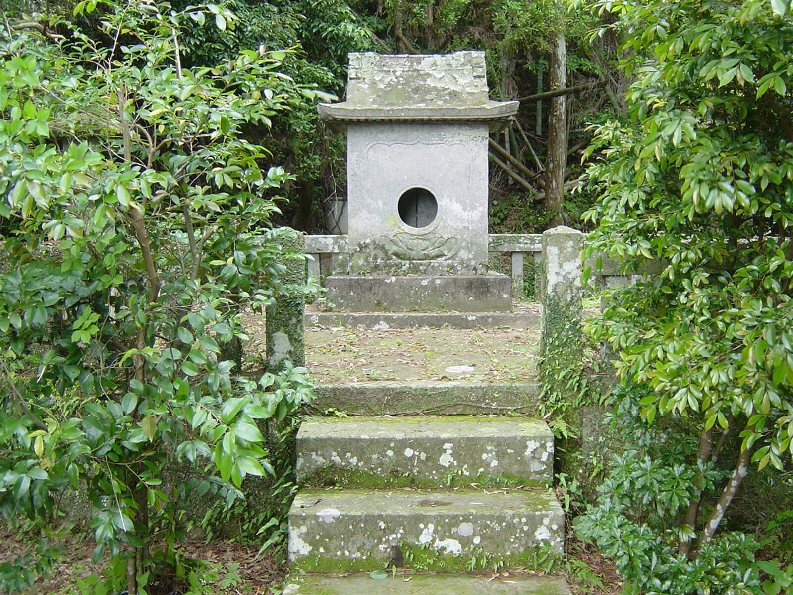 島津立久公墓地跡 | 日置市観光協会